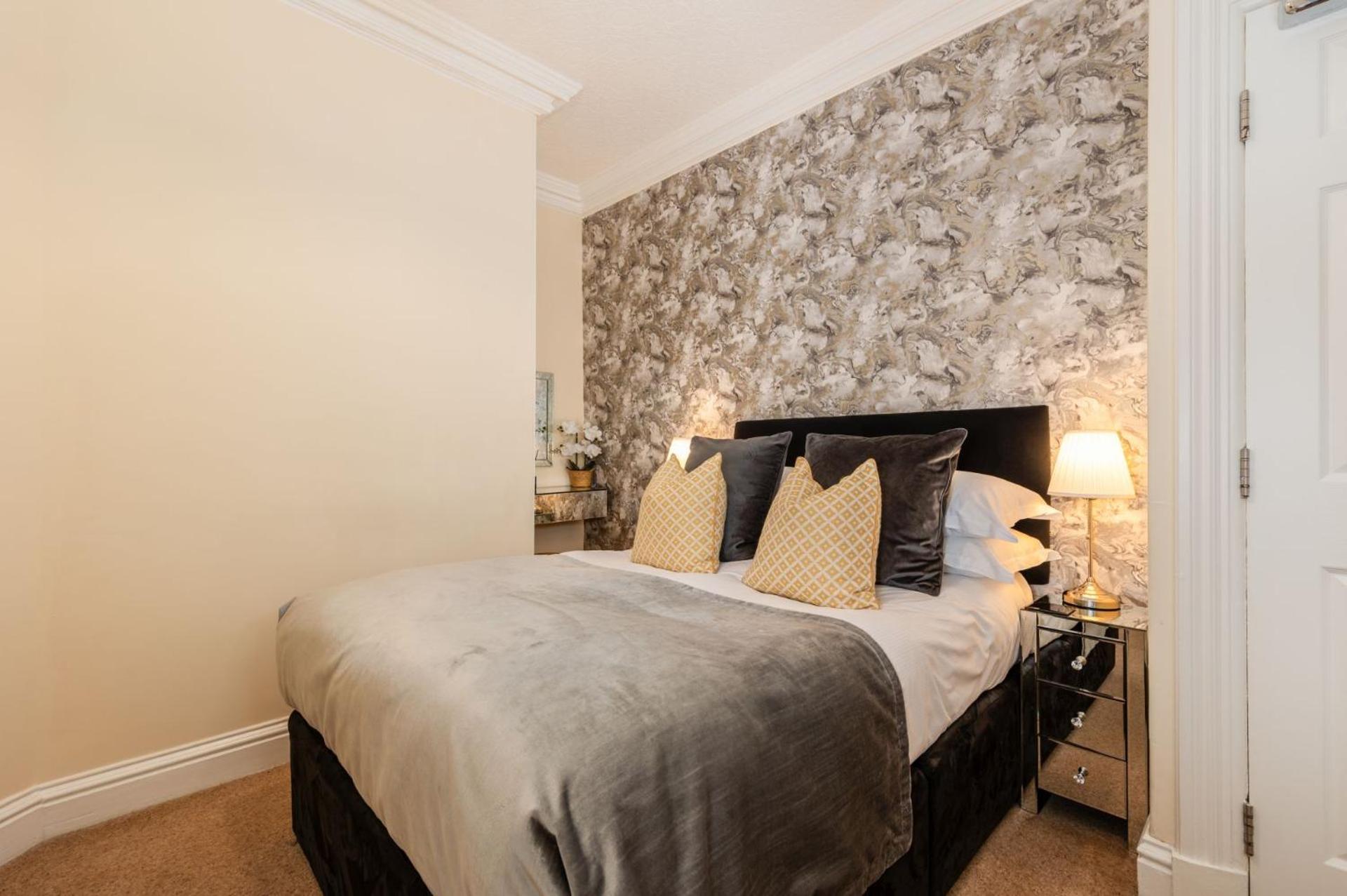 Wheatlands Lodge-Windermere - Guest House Of The Year 2024 - Adult Only - Free Car Park Buitenkant foto