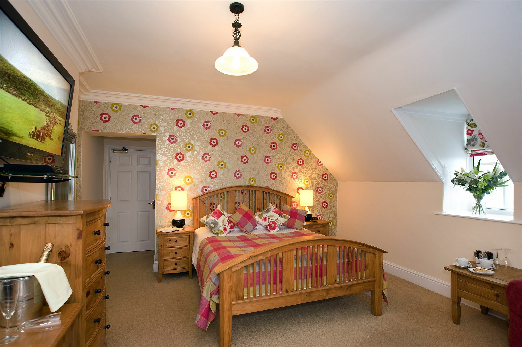 Wheatlands Lodge-Windermere - Guest House Of The Year 2024 - Adult Only - Free Car Park Buitenkant foto